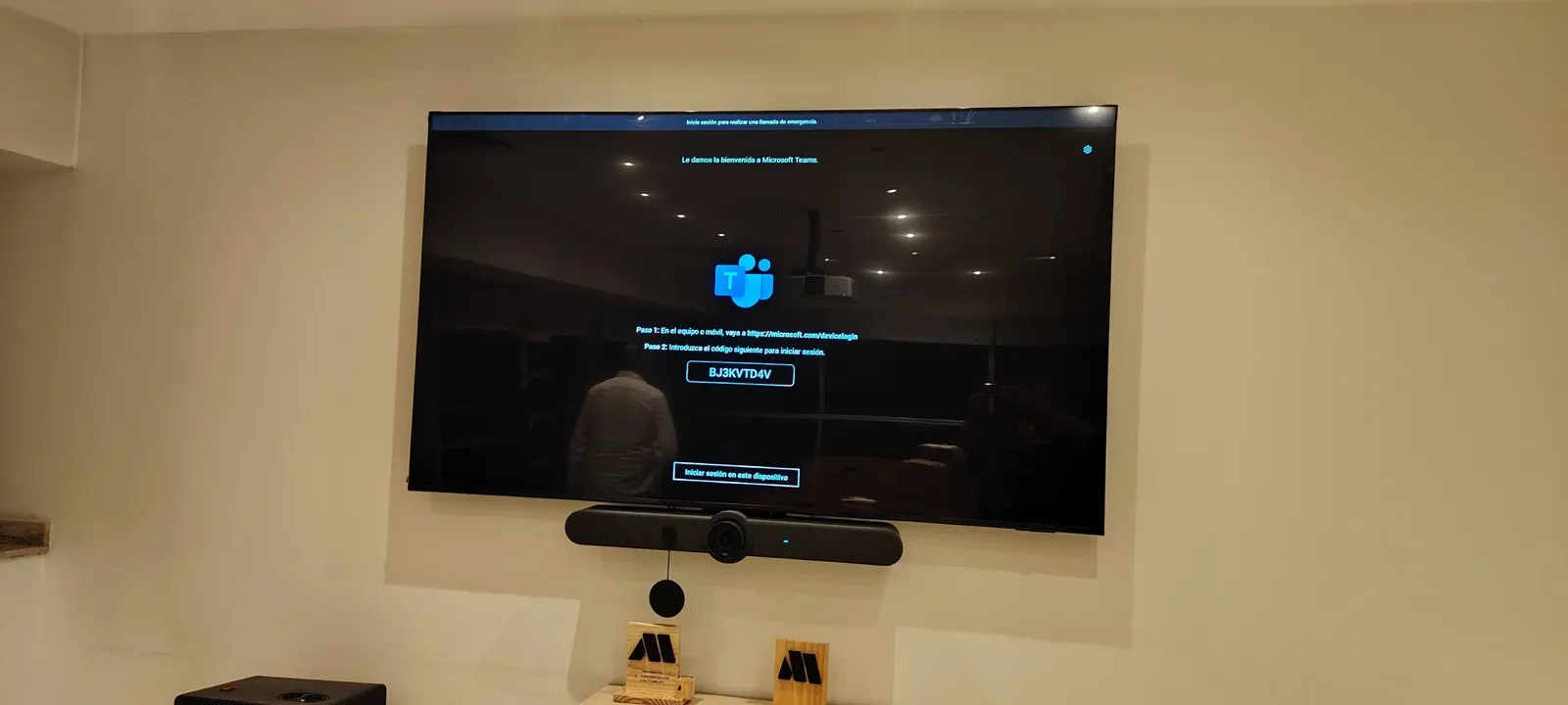 Salas de videoconferencia, Varios clientes